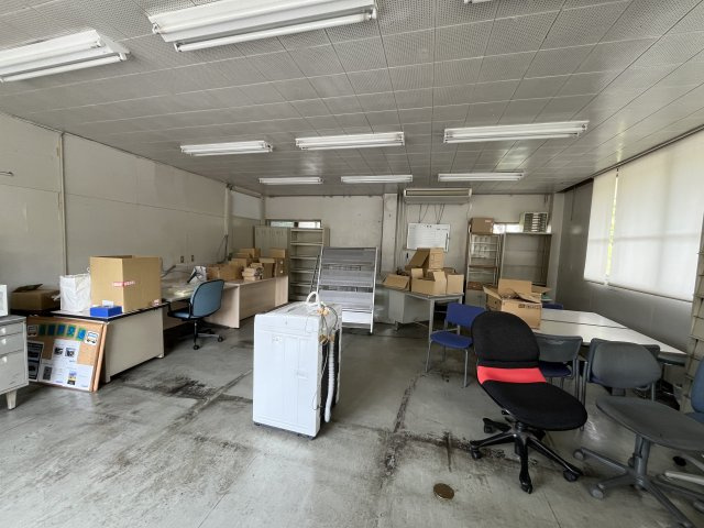 北恵那交通　事務所店舗の内装