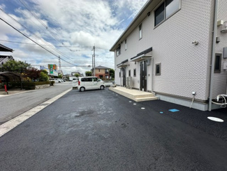 【駐車場】