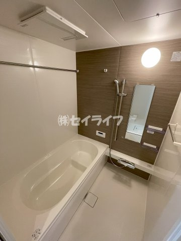 ウィズパーク　ノーサイドの浴室