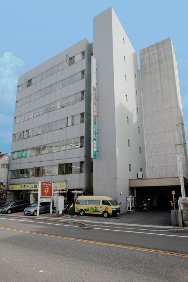 和光楽々園ビル