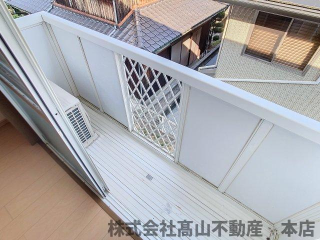リベルテ早川のバルコニー