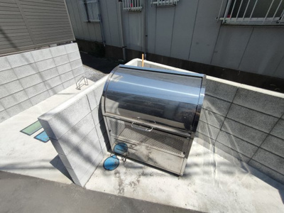 【その他共用部分】 | Smart Premier IW | ゴミ捨て場です