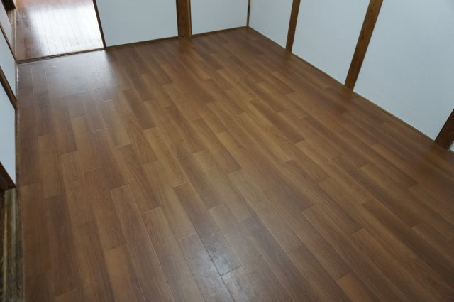 宝持2丁目貸家の洋室|洋室①