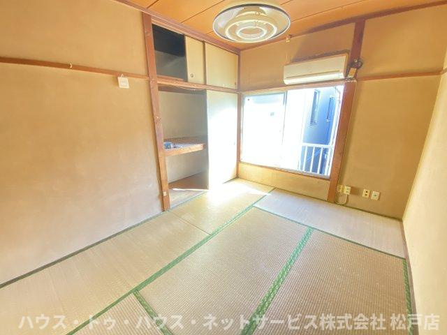 ラークコーポの居間・リビング