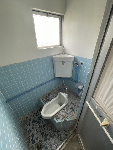 光市中央４丁目の店舗一部のトイレ