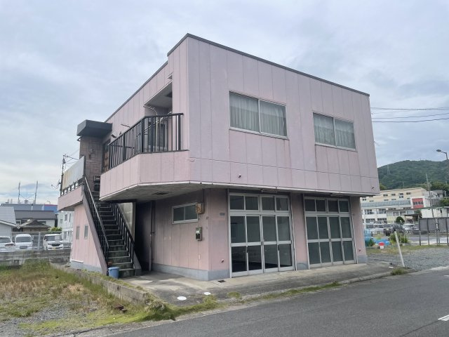 光市中央４丁目の店舗一部