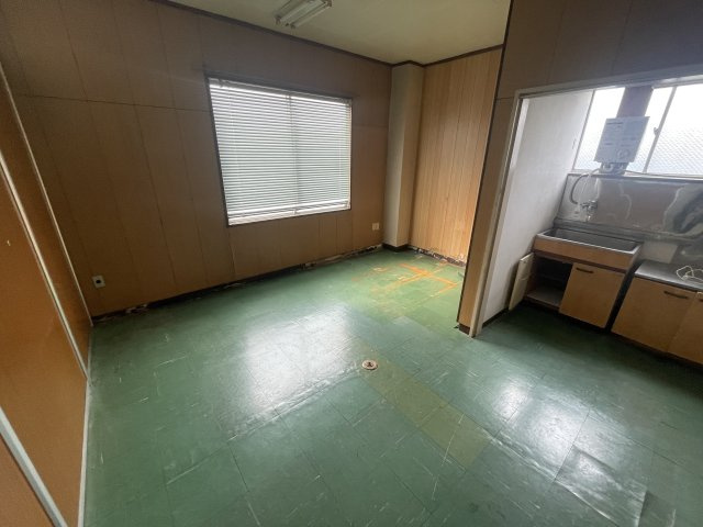 光市中央４丁目の店舗一部の内装