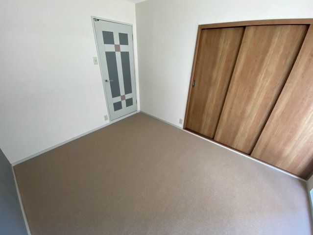 フォーラム六甲の内装