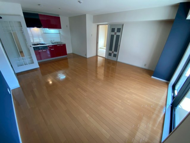 フォーラム六甲の居間・リビング