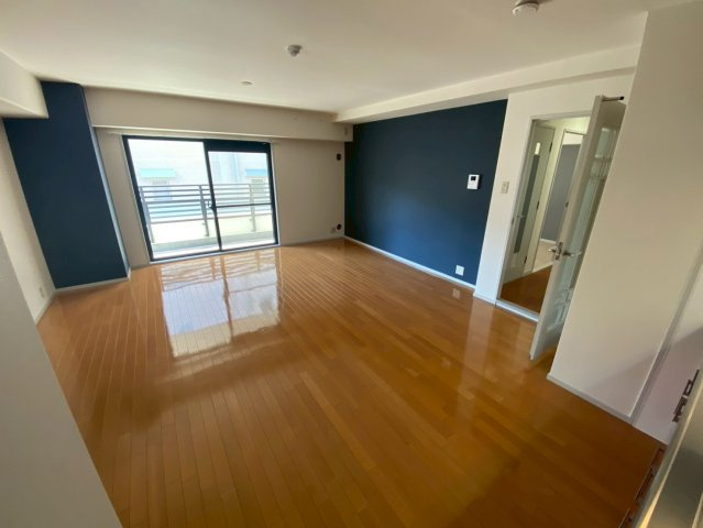 フォーラム六甲の居間・リビング