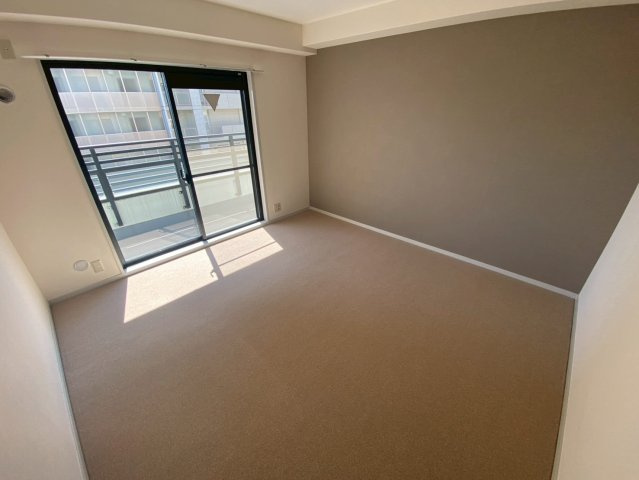 フォーラム六甲の内装