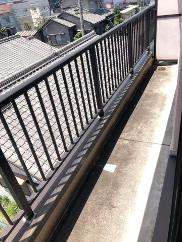 ビューハイツ桜田のバルコニー