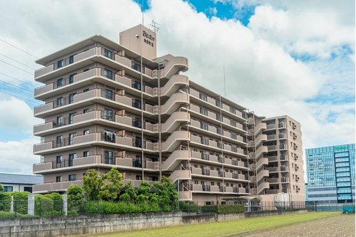 ブレドール向日町東