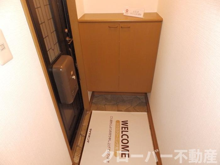 エスポワールメゾン A棟の玄関|玄関