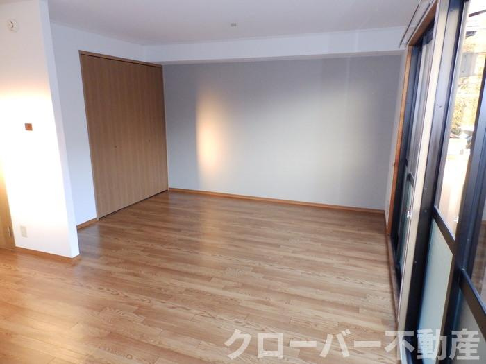 エスポワールメゾン A棟の居間・リビング|居室・リビング