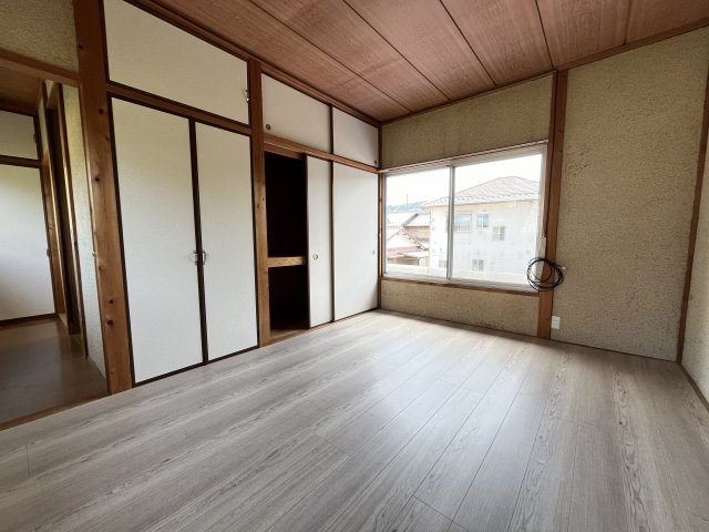 中古住宅　大洞柏台3丁目の洋室|2Ｆ