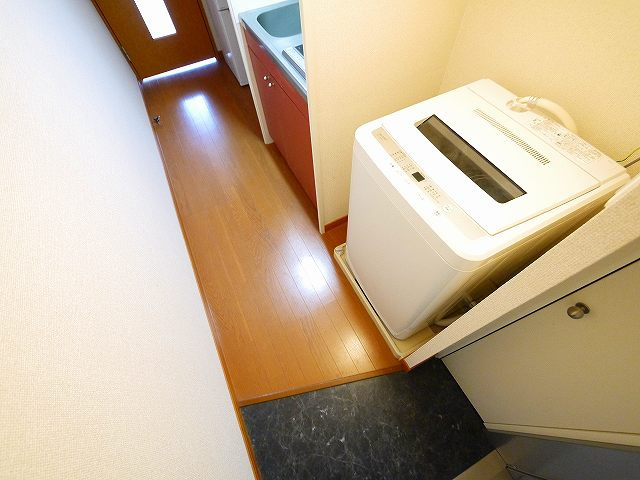 レオパレスＭａｒｊｏｒａｍの玄関|きれいな玄関です