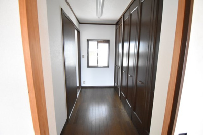 【内装】 | 武3丁目　売戸建 | 2階廊下