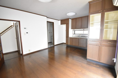 【居間・リビング】 | 武3丁目　売戸建