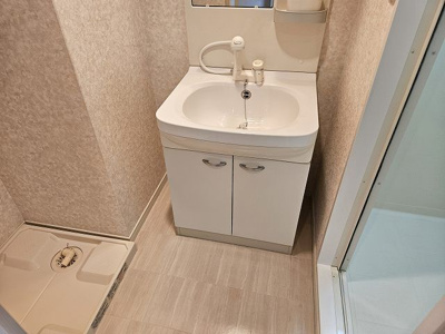 【洗面所】 | ローズモントフレア別府駅前 | 別号室の写真になります。現況優先。