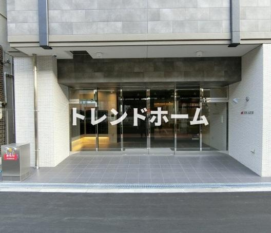 FDS AZURのエントランス|選べる家電プランあり！！