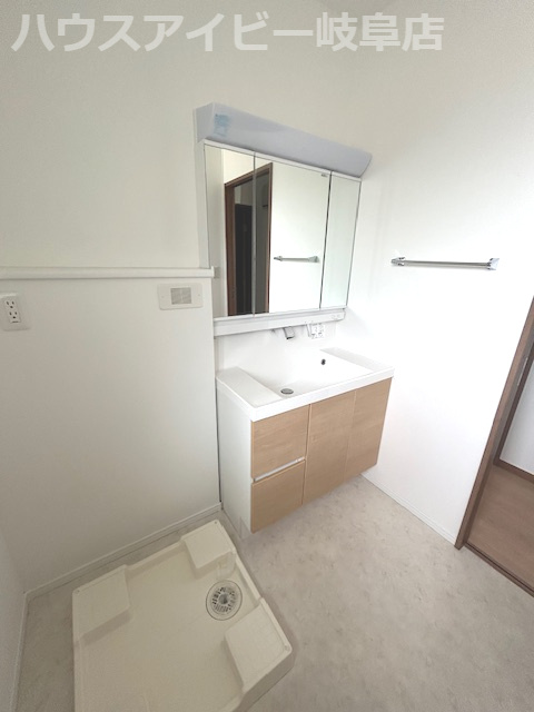 【独立洗面台】の画像