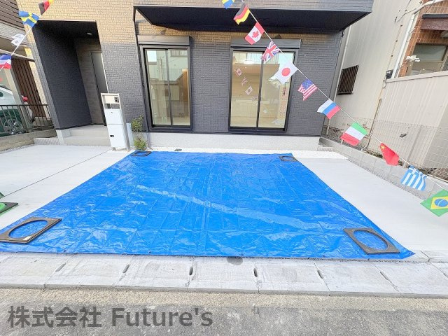 三郷市番匠免1丁目　新築戸建　全1棟の駐車場|駐車場です

