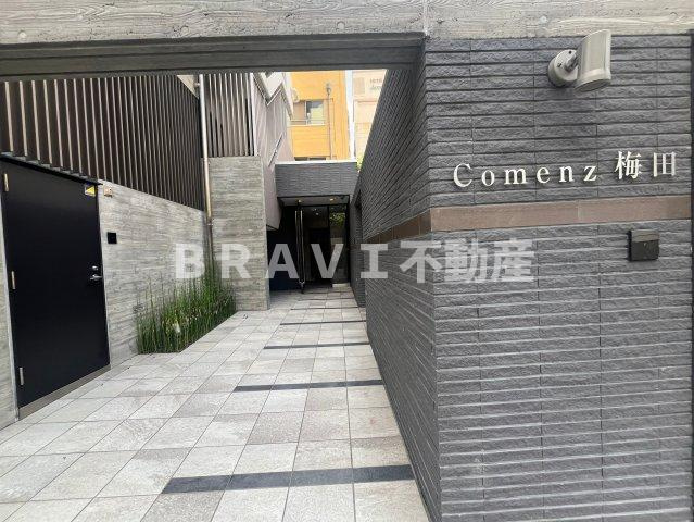 comenz梅田のエントランス|ゆとりのあるエントランスです