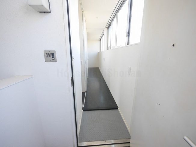 【玄関】 | セゾンドル椿