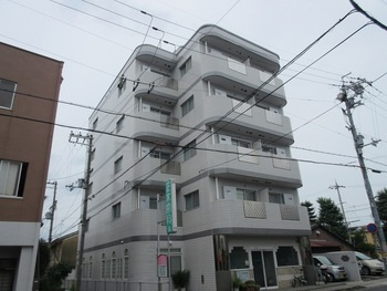 ラ・ビスタの外観