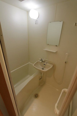 【洗面所】 | パークサイド横手 | 別号室の写真になります。現況優先。