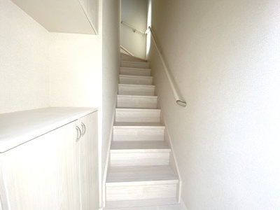 【玄関】 | アトラクティ和白丘 | 別号室の写真になります。現況優先。