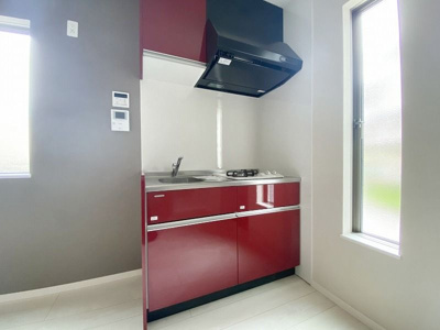 【キッチン】 | アトラクティ和白丘 | 別号室の写真になります。現況優先。