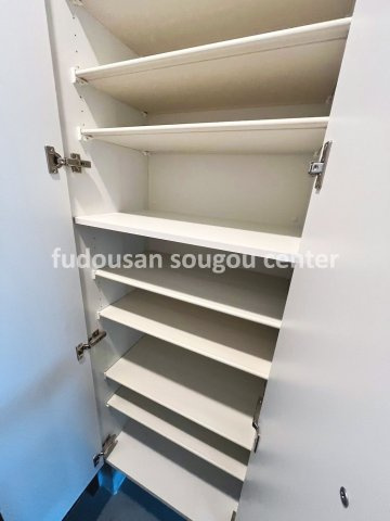 【収納】 | ガレット藤崎南 | 別号室の写真になります。現況優先。