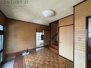 川西市久代2丁目中古戸建の居間