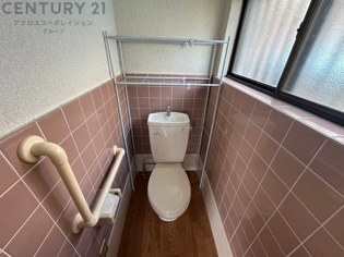 川西市久代2丁目中古戸建のトイレ