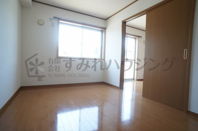 メロディーヒルズ　B棟のその他|参考、同建物・反転間取りの号室