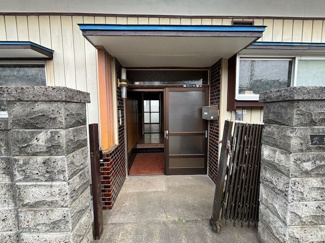 【エントランス】 | 東石岡ジョムール住宅