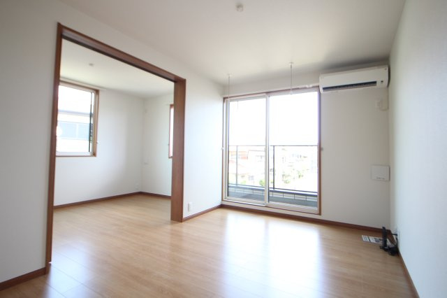 カーサ　フィオーレの居間・リビング