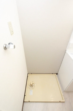 エサキ南ビルの設備|室内に洗濯機置き場がございます