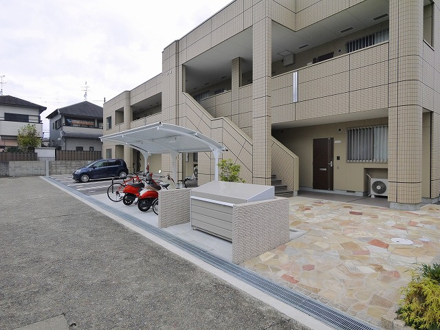 グランクレアの駐車場