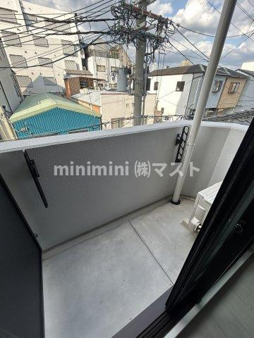 Monotone弁天町のバルコニー
