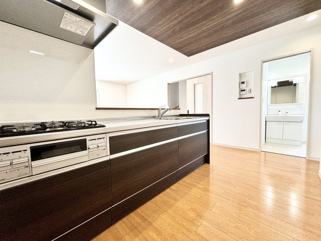 高崎市上佐野町新築住宅のキッチン|■キッチン