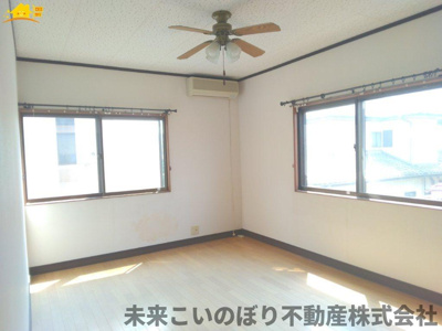 【洋室】 | 久喜市上川崎中古戸建 | コンパクトで使いやすい洋室です