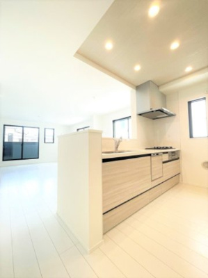 【内観：施工例】 | ■仲介手数料（約２８０万円）が無料■九品仏駅２分■自由が丘駅１０分■４ＬＤＫ | 参考の同社施工例です。
（まったく同じではございません）