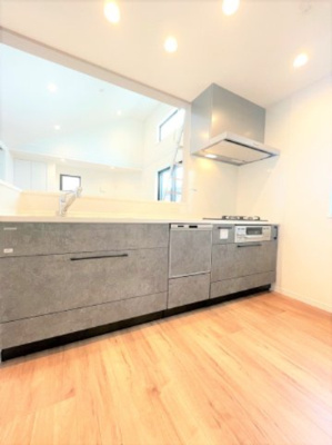 【内観：施工例】 | ■仲介手数料（約２８０万円）が無料■九品仏駅２分■自由が丘駅１０分■４ＬＤＫ | 参考の同社施工例です。
（まったく同じではございません）