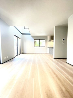 【内観：施工例】 | ■仲介手数料（約２８０万円）が無料■九品仏駅２分■自由が丘駅１０分■４ＬＤＫ | 参考の同社施工例です。
（まったく同じではございません）