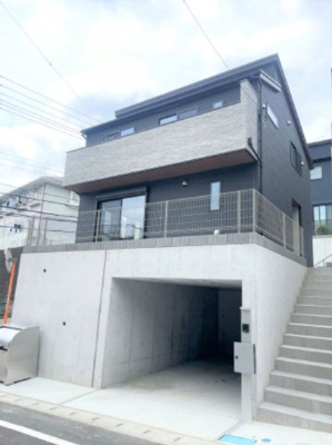 【外観：施工例】 | ■仲介手数料（約２８０万円）が無料■九品仏駅２分■自由が丘駅１０分■４ＬＤＫ | 参考の同社施工例です。
（まったく同じではございません）