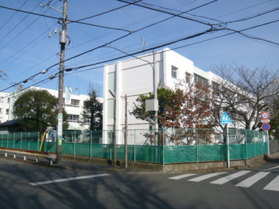 茅ヶ崎市立鶴が台小学校まで400ｍ