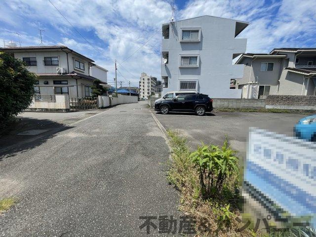 南久米町のおトチ　松山市南久米町売土地の周辺